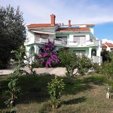 Apartments Kozino * Kožino