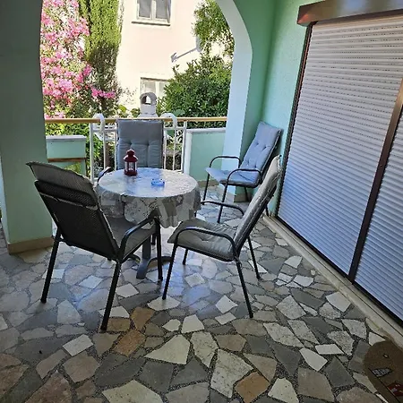 Apartments Kozino *