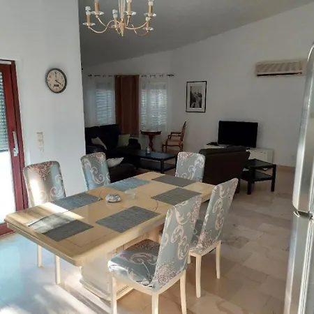 Apartments Kozino *
